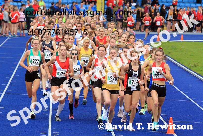 Senior womens 4 Stage Relay, 2022 Northern Road Relays, SportsCity, Manchester. Photo: David T. Hewitson/Sports for All Pics